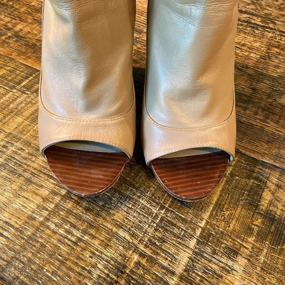 Leon Max Ellis peep toe tan leather wedge bootie - Picture 4 of 15